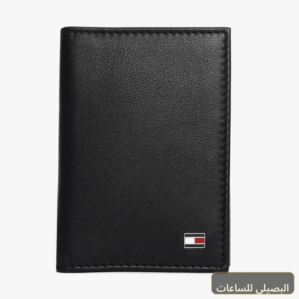 محفظة رجالي تومي هيلفيغر باللون الأسود أنيقة وعصرية