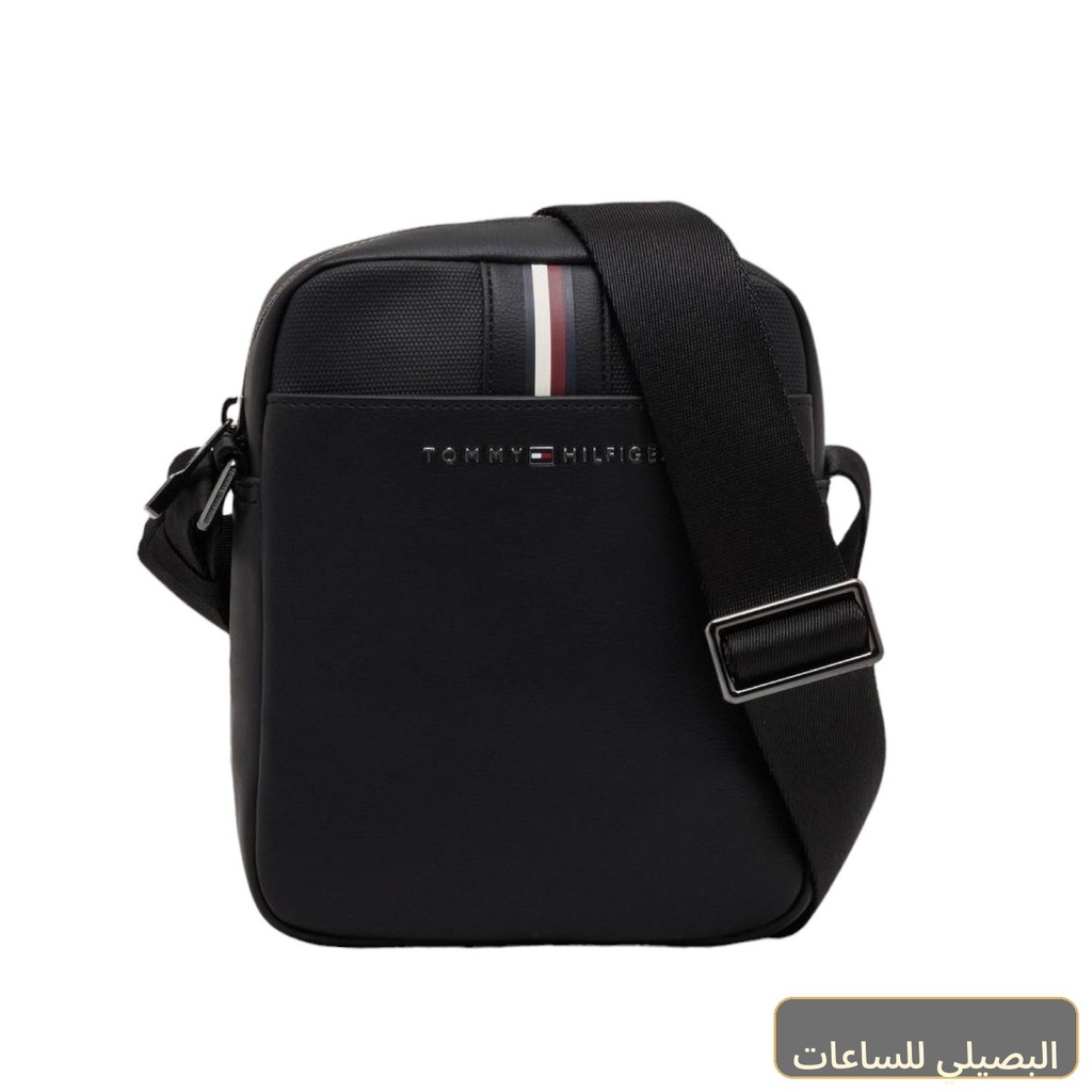 شنطة كروس تومي هيلفيغر رجالي بلون أسود عميق
